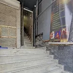 Hotel O Kanak Palace