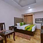 Hotel Kabeer International \'Walking Distance Ndls