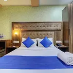 Hotel Airport By Family Stay