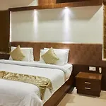 Hotel Crystal Inn Plaza Delhi Airport