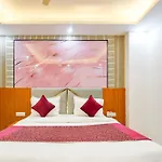 Hotel Galaxy Near Delhi Airport