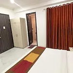 Almora Hotel Delhi International Airport With - Free Airport Drop