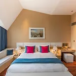 Hotel Ebony Suites Near Delhi Airport By Gross Group