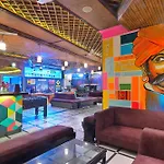 Hotel Hari Piorko Grand - 2 Min From New Delhi Railway Station