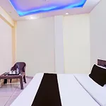 Hotel O Royal Inn