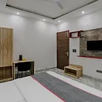 Townhouse Xanthe - Boutique Hotel