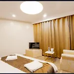 Grand Empire Hotel By R S Group Igi Airport