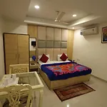 Hotel Paramont Inn Airport New Delhi
