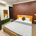 Hotel J Joy - Karol Bagh