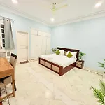 Gulmohar Residency, Hauz Khas New Delhi, Couple Friendly