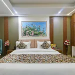 Hotel Dream World Near Delhi Airport