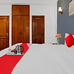 Hotel O Rs Suite