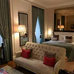 Hotel Ocean Suits Near Igi Delhi Airport