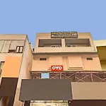 Hotel O Amazing Guest House