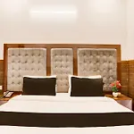 Super Collection O Mahipalpur Near Airport Formerly Jindal Palace