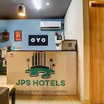 Hotel O Dwarka Mor Metro Hotel