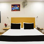 Super Hotel O Near Uttam Nagar East Metro
