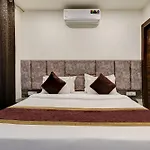 Hotel Airport Near Yashobhumi