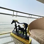 Luxe Lagoon By La Fausto Luxuria