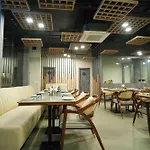 Hotel Grand Asian Plaza