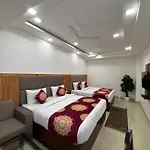 Hotel Arch - Near Aerocity New Delhi