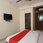 Hotel O Triple Crown