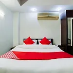 Hotel O Townhouse South Valley