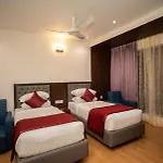 Hotel Caves Plaza Near Igi Airport Delhi