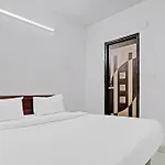Town House Near M2K Cinema Pitampura