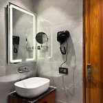 Hotel Prithvi Palace Near Spinal Hospital