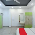 Hotel O Cladis Near Mall Of India