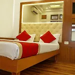 Luxury Aol Suite