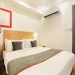 Super Hotel O Nawada Metro