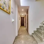 Hotel O Galaxy Stay