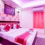 Hotel Royal Sky Luxury Near Delhi Airport