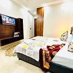 Fortune Home Service Apartment Studio, J-267 Saket
