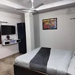 Cr Residency - Near Us Embassy Chanakyapuri
