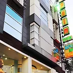 Hotel Palm Do\'R - 02 Mins From New Delhi Railway Station