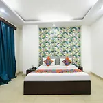 Fabhotel Delhi Darbar Near Karol Bagh Market