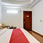 Hotel Chanchal Deluxe - New Delhi Train Station