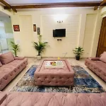 Fortune Home Service Apartment 4Bhk,D-36, Saket
