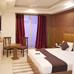 Hotel The Best Delhi International Airport
