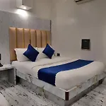 Hotel Today International - In City Centre New Delhi