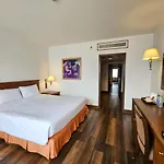 Hotel Glory Suites Near Delhi Internationl Airport