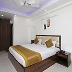 Hotel O Sweet Palace
