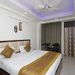 Hotel O Sweet Palace