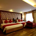 Hotel Hanuwant Palace