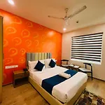 Hotel 7 Star Paschim Vihar Couple Friendly