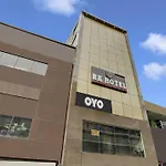 Oyo 81208 Hotel Terrene Empire