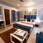 Hotel Oppera Mahipalpur- Delhi Airport